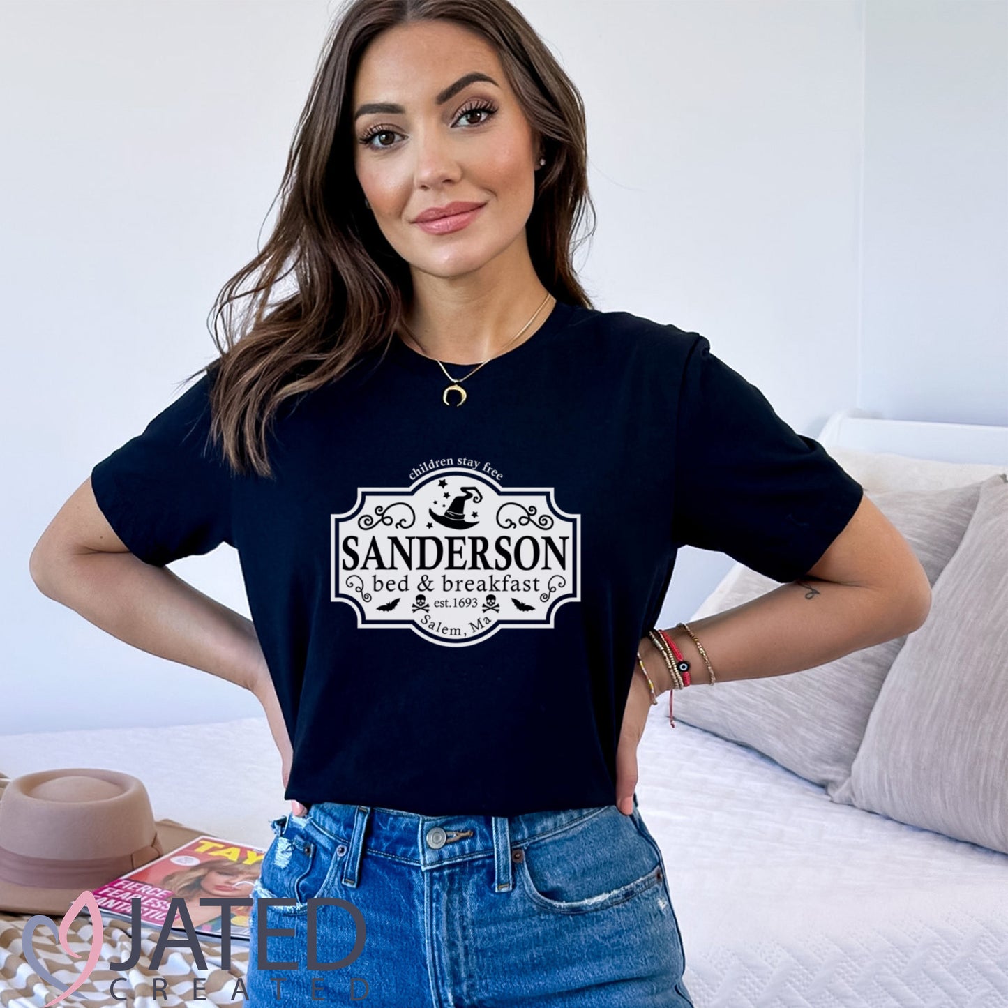 Sanderson Bed&Breakfast 41 | Halloween T-Shirt