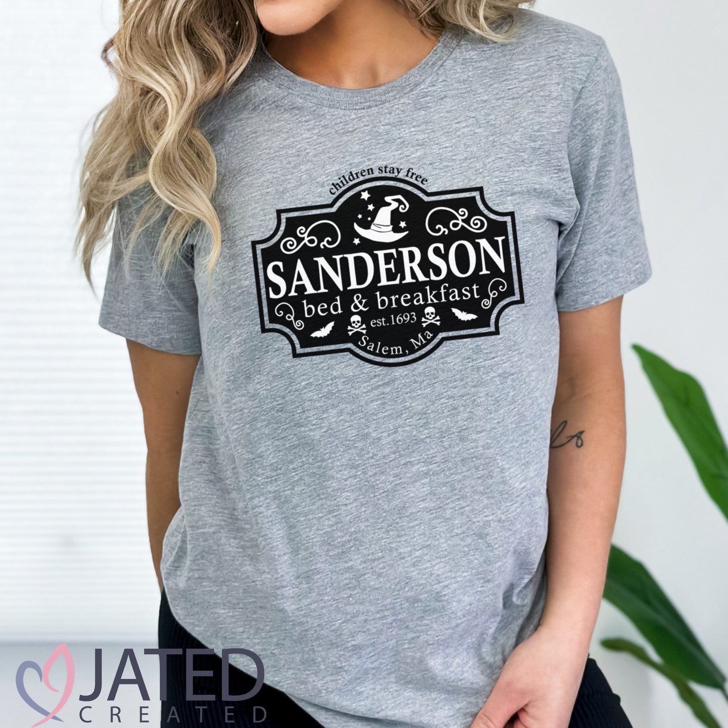 Sanderson Bed&Breakfast 41 | Halloween T-Shirt
