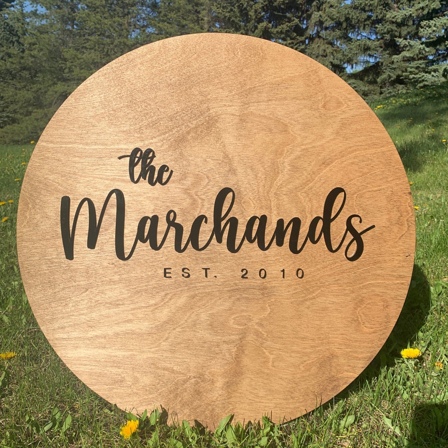 Alternative wedding guestbook, round, acrylic lettering